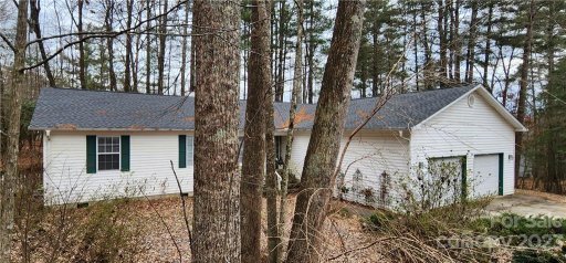 104 Lone Eagle Lane