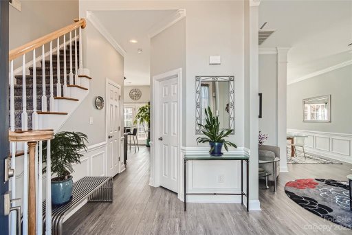 4704 Lone Tree Court