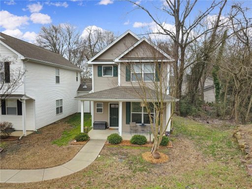 725 Chelton Lane