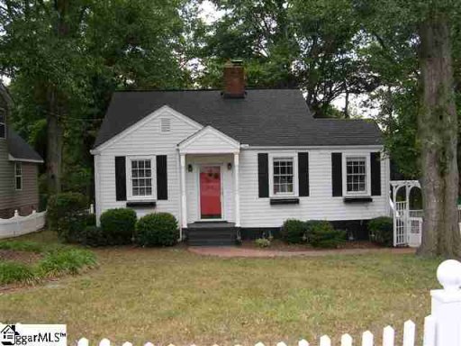 112 Long Hill Street