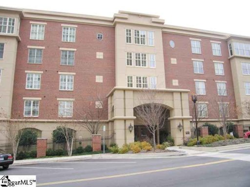 400 N Main Street #304