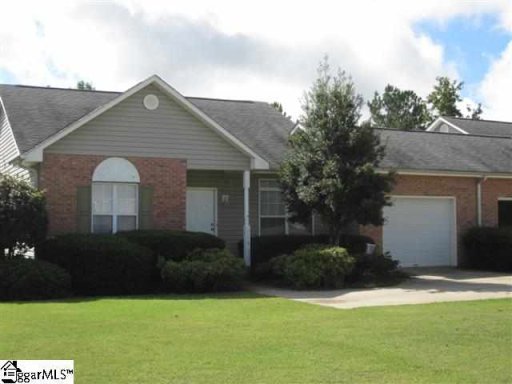 113 River Oaks Circle