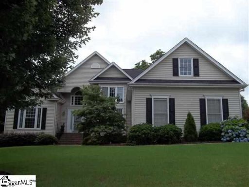 2 Smith Hollow Drive