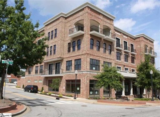 820 S Main Street #304