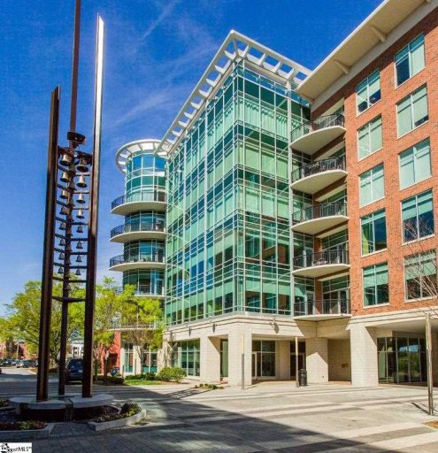 201 Riverplace Way #807