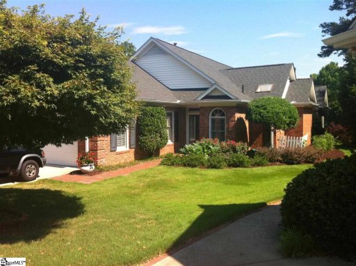 226 Greenview Circle