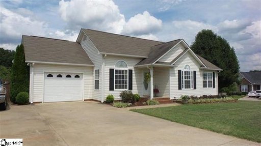 525 Plantation Creek Drive