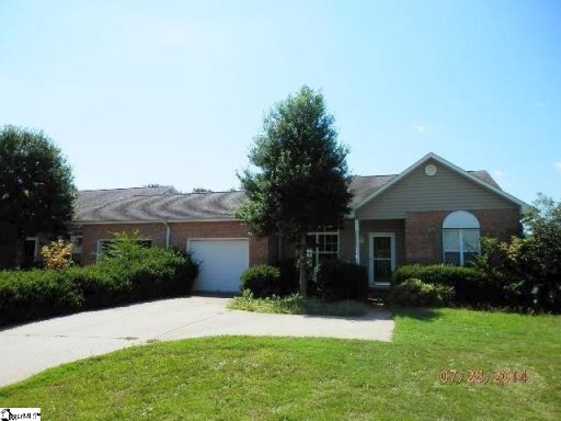 111 River Oaks Circle