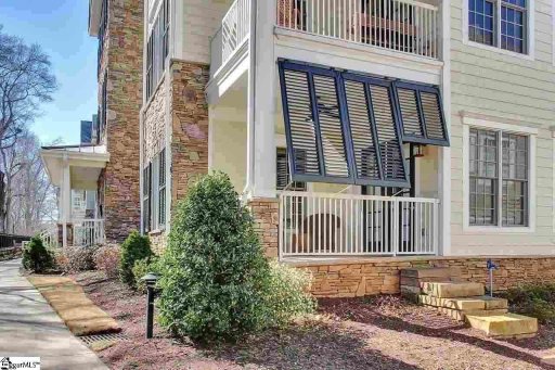 164 Ridgeland Drive unit 101
