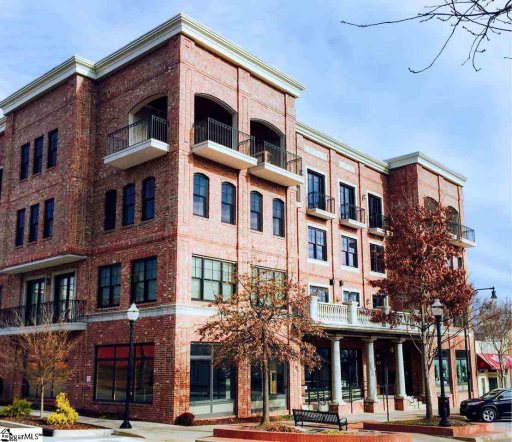 820 S Main Street #302