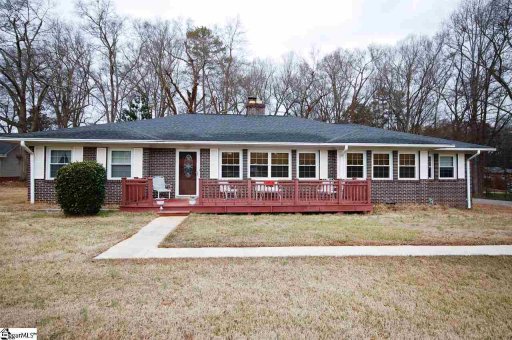 121 Forest Park Drive