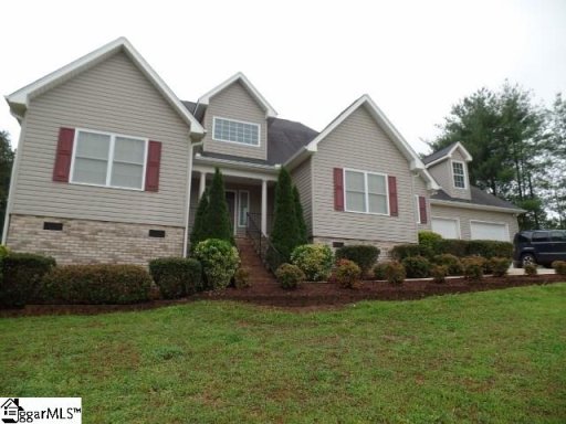 1131 Tall Oaks Circle