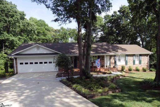 116 Lakewood Circle