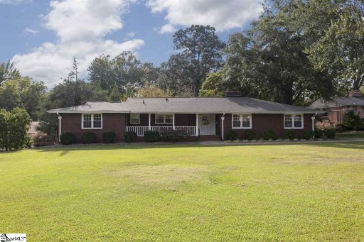 69 Lake Forest Drive