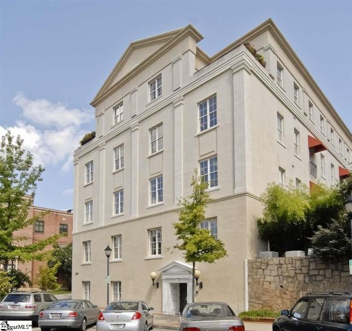 100 W Court Street #1F