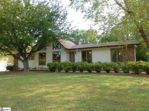 12 Woodberry Way