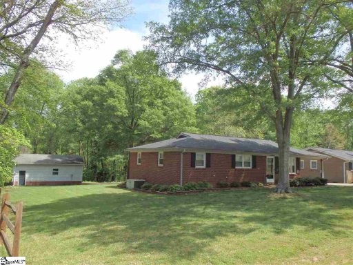 120 Woodridge Circle