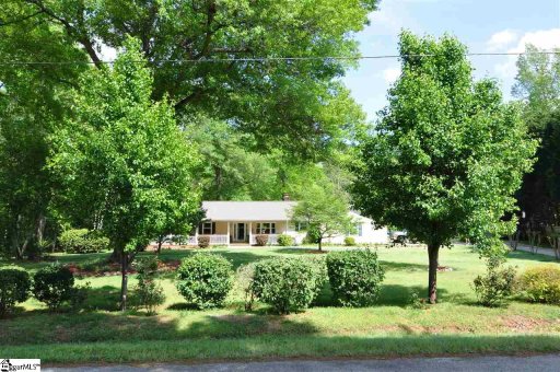 111 Kingswood Circle