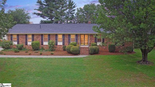 10 Coachman Drive