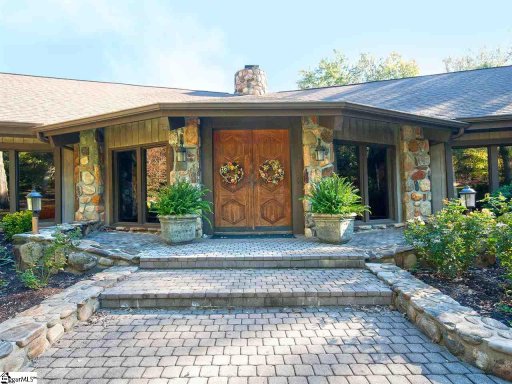 140 Rocky Point Circle