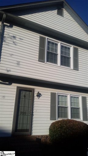 709 Summer Woods Drive