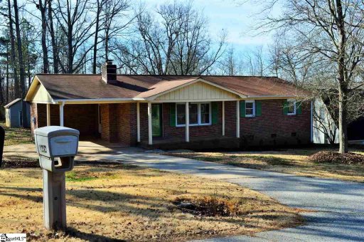 1202 Tall Oaks Circle