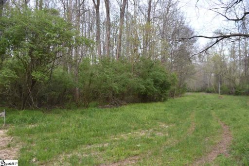 121 Kingswood Circle