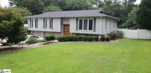 305 Riverside Drive