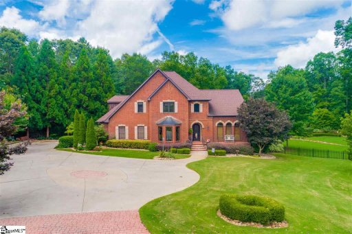 215 Devereux Court