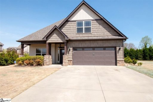 109 Redbay Court