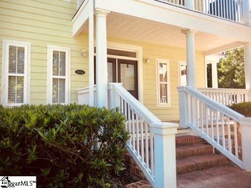 103 A Woodside Circle