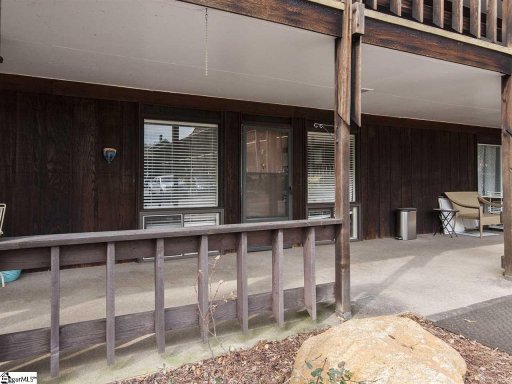 311 W Earle Street