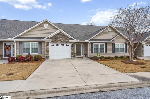 68 Eaglecrest Court