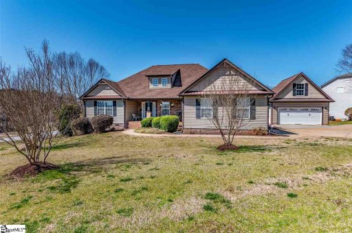 101 Stoneledges Lane