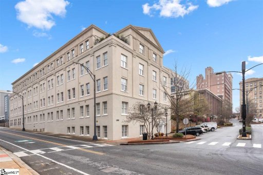 100 W Court Street Unit 3-O