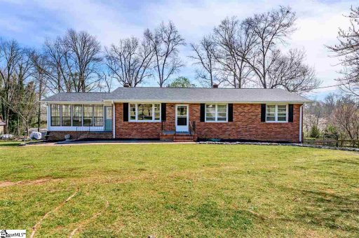 1518 Memorial Drive Extension