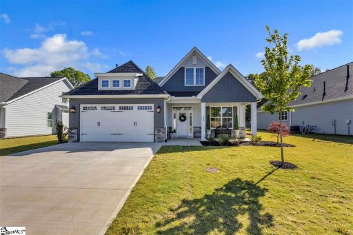 208 Fernbrook Trail