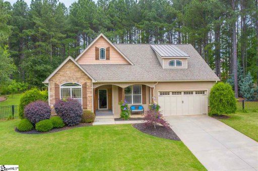 8 Pebblebrook Court