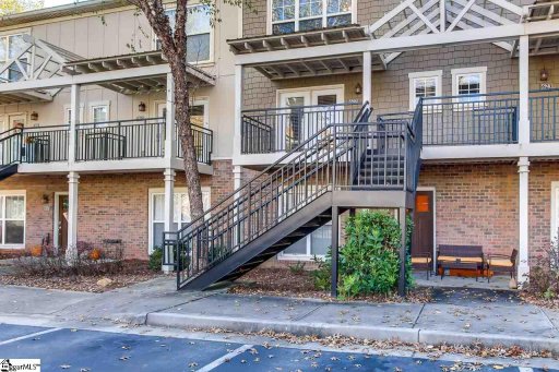 833 Old Greenville Highway unit 621