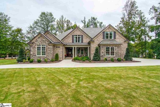 220 N Monterey Drive