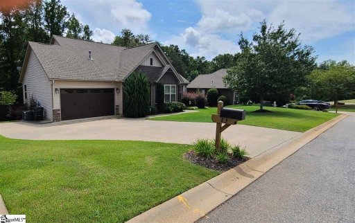 23 Pebblebrook Court