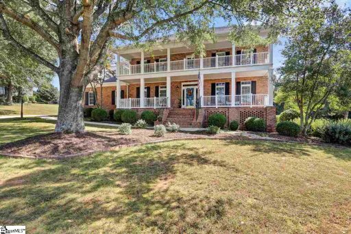 19 Silver Knoll Court