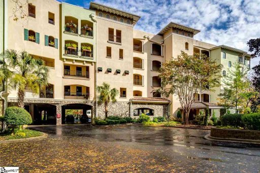 1209 E Washington Street Unit 304