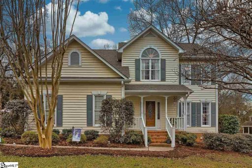 207 Holly Crest Circle