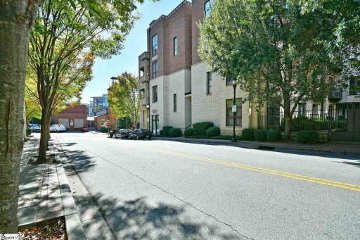 224 S Laurens Street 206