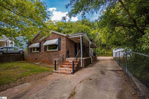 313 Loop Street