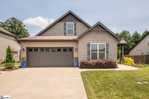 803 Lynshire Lane