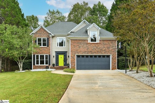 108 Thorn Hill Court