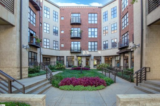 224 S Laurens Street 417