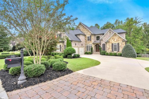 200 Chamblee Boulevard